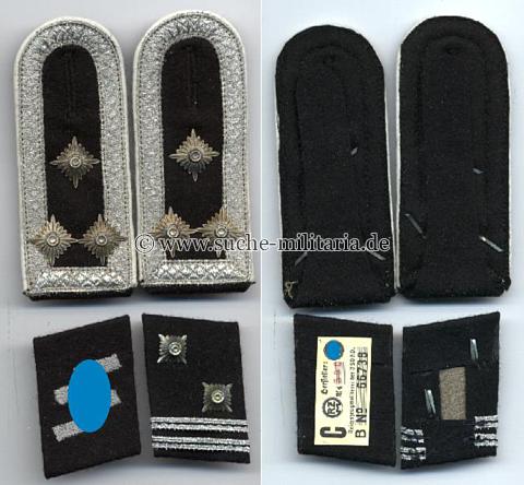 Paar Kragenspiegel und Schulterstücke für einen Sturmscharführer der Waffen SS